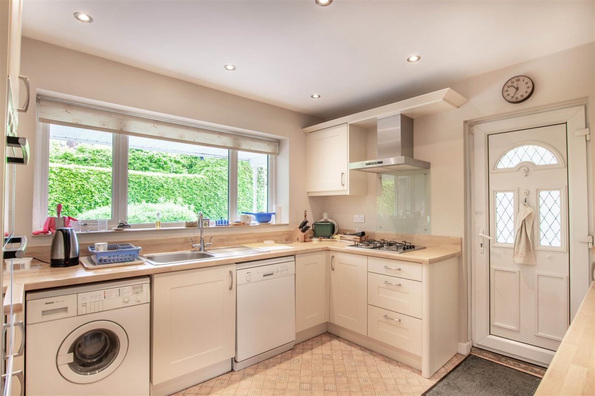 4 bedroom property for sale in Jaggers Lane, Hathersage, Hope Valley