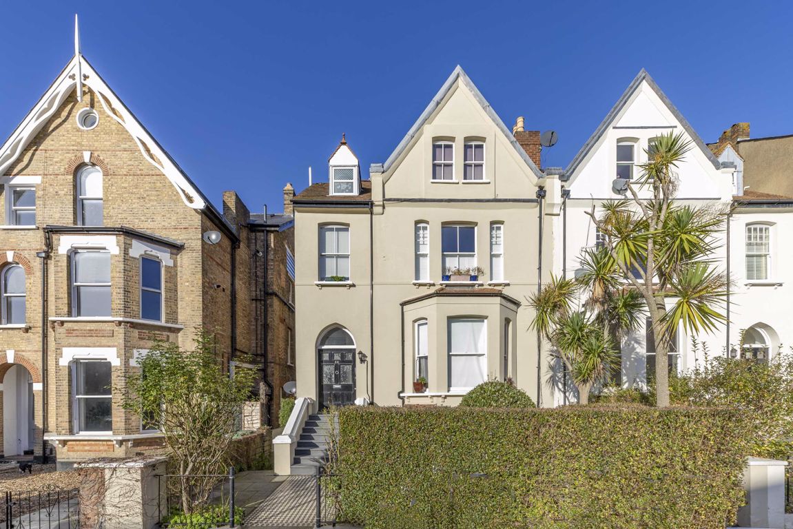Jacksons 2 bedroom property for sale in Lewin Road, Streatham £595,000
