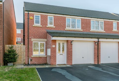 Kestrel Road, Barnsley, S75