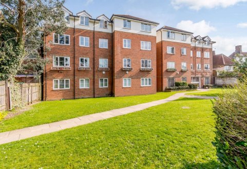 Gladesmere Court, Watford, WD24