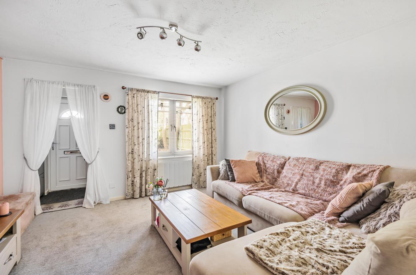 1 bedroom property for sale in Lowdell Close, Yiewsley, West Drayton Guide price £250,000