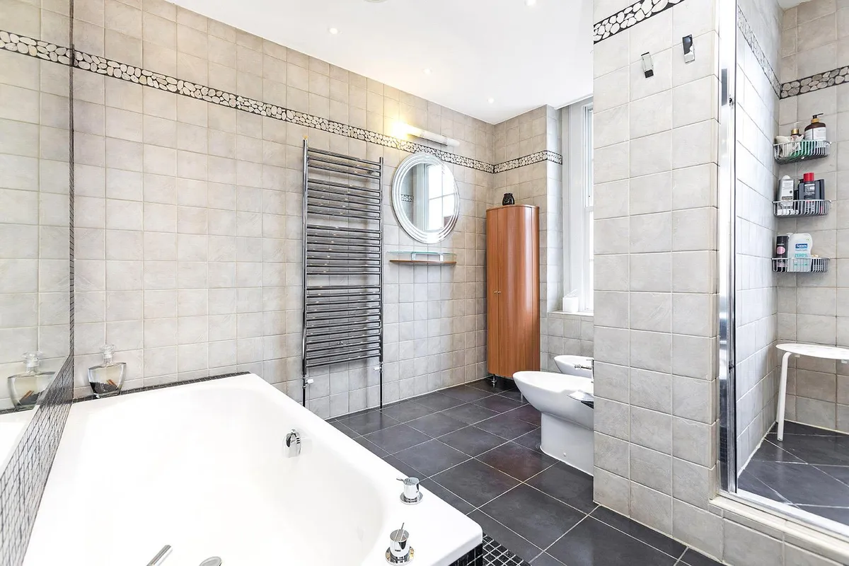 North End House, Fitzjames Avenue, London, W14