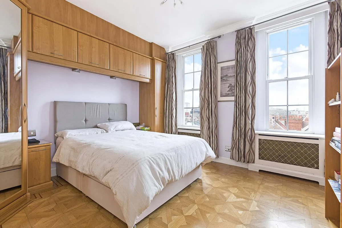 North End House, Fitzjames Avenue, London, W14