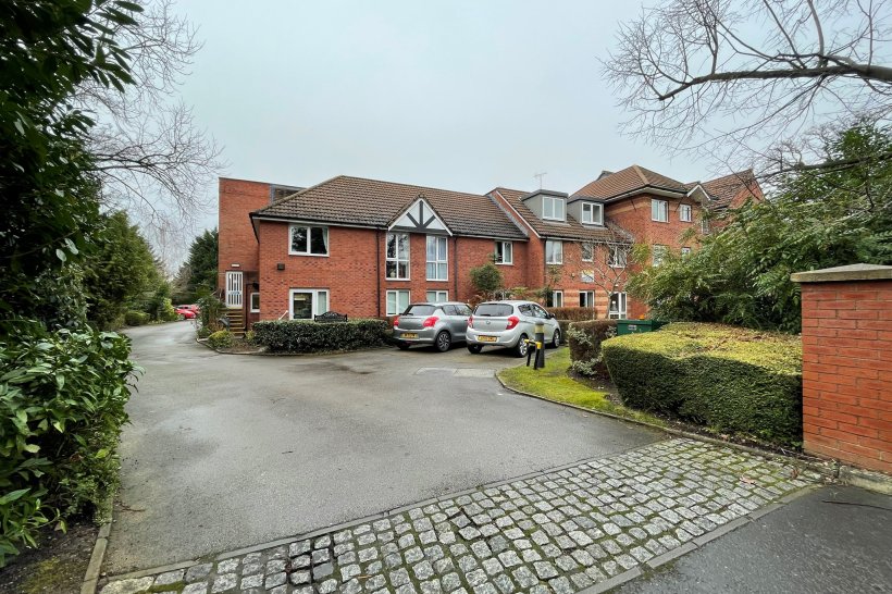 Plymyard Avenue, Bromborough, Wirral 1 bedroom flat Jones & Chapman