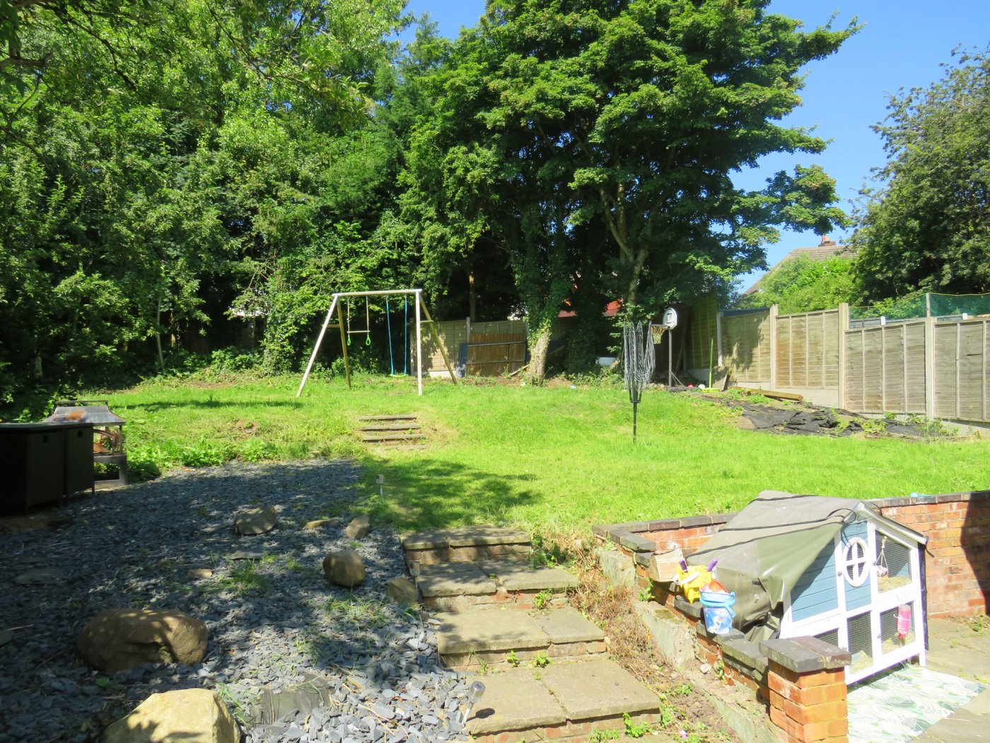 3 bedroom property for sale in Dovey Road, Tividale, Oldbury Offers