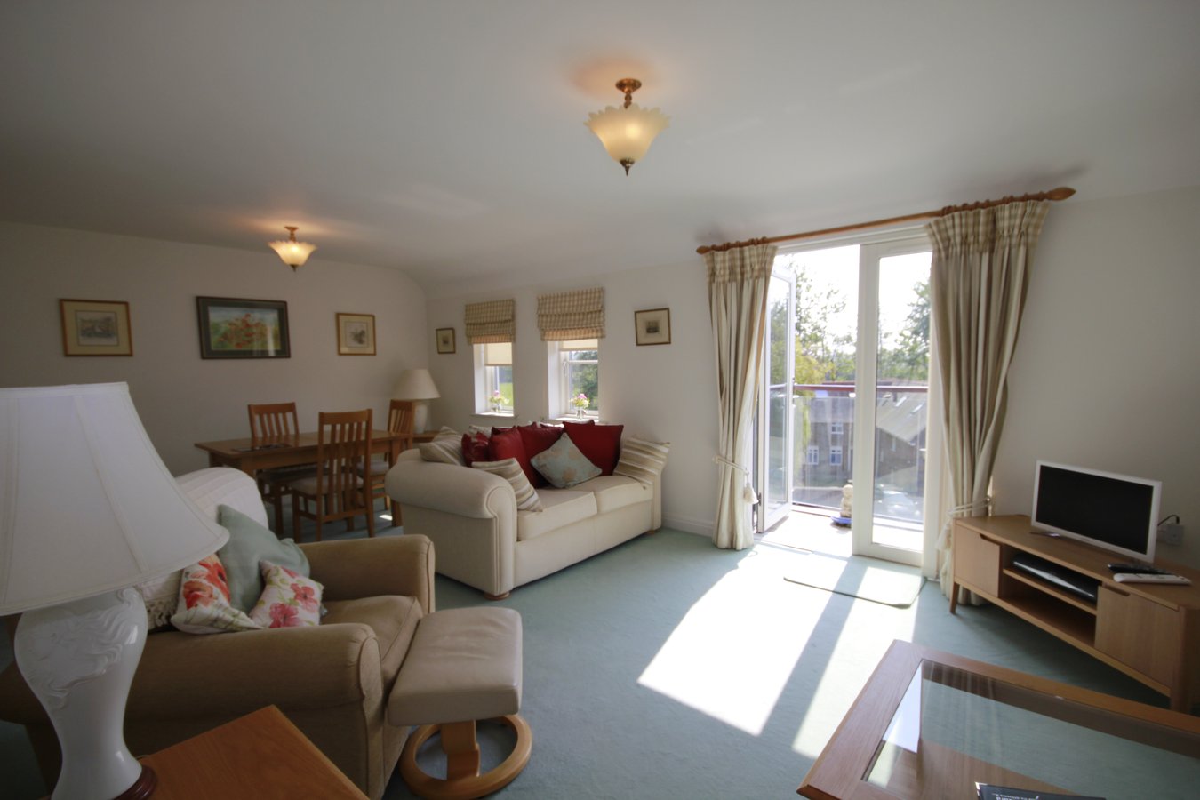 2 bedroom property for sale in La Route de Beaumont, St Peter, Jersey