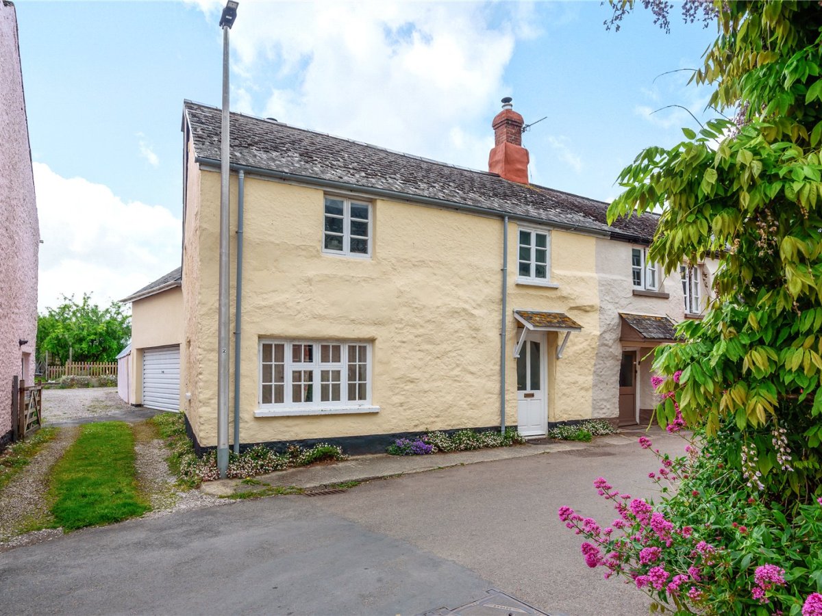 JacksonStops Properties for sale in East Ogwell, Devon