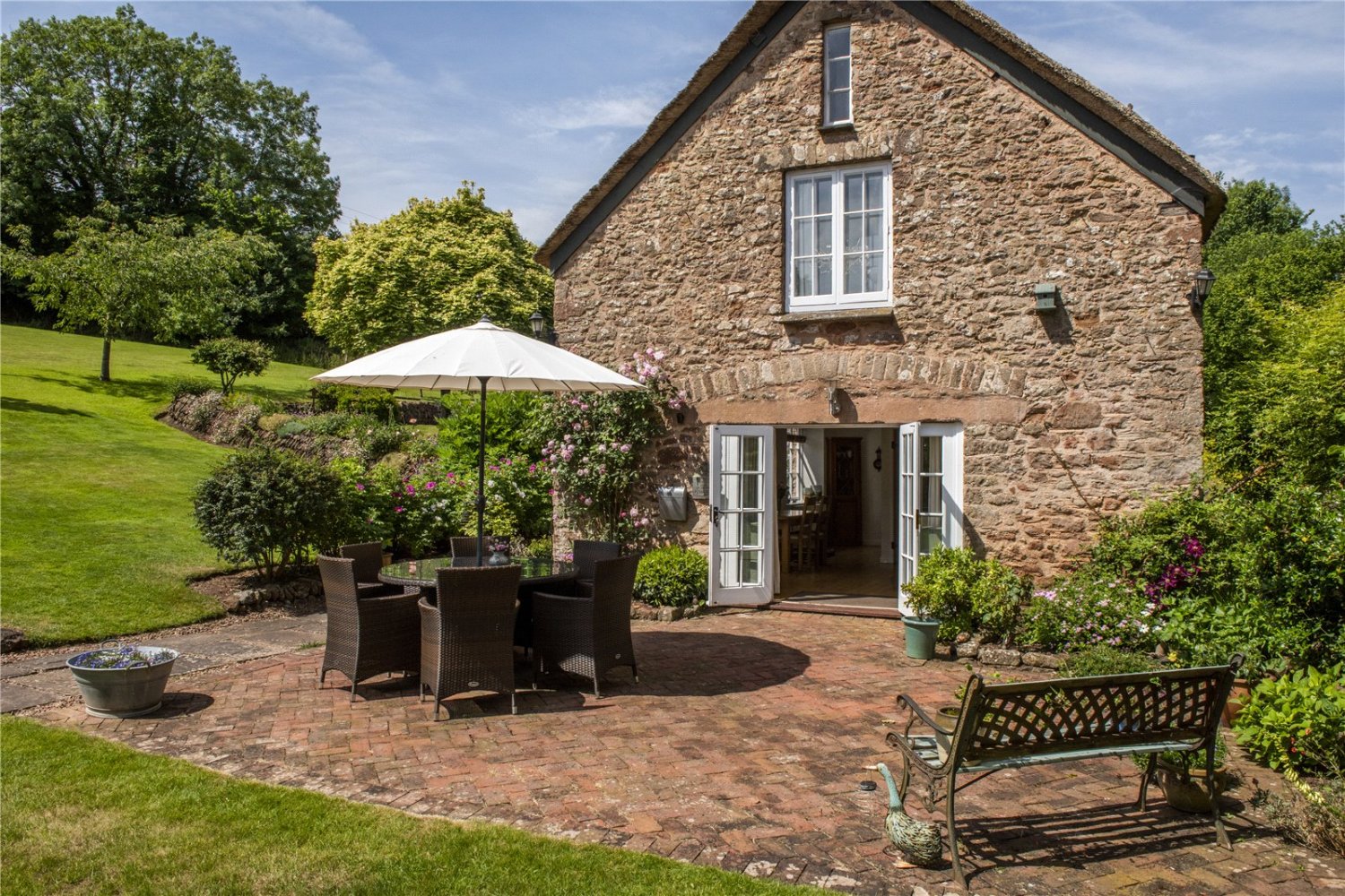 JacksonStops 4 bedroom property for sale in Lower Vellow, Williton