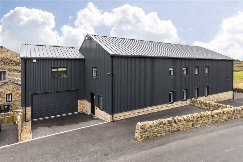 4 bedroom property for sale in Pole Road, Laycock, Keighley, BD22