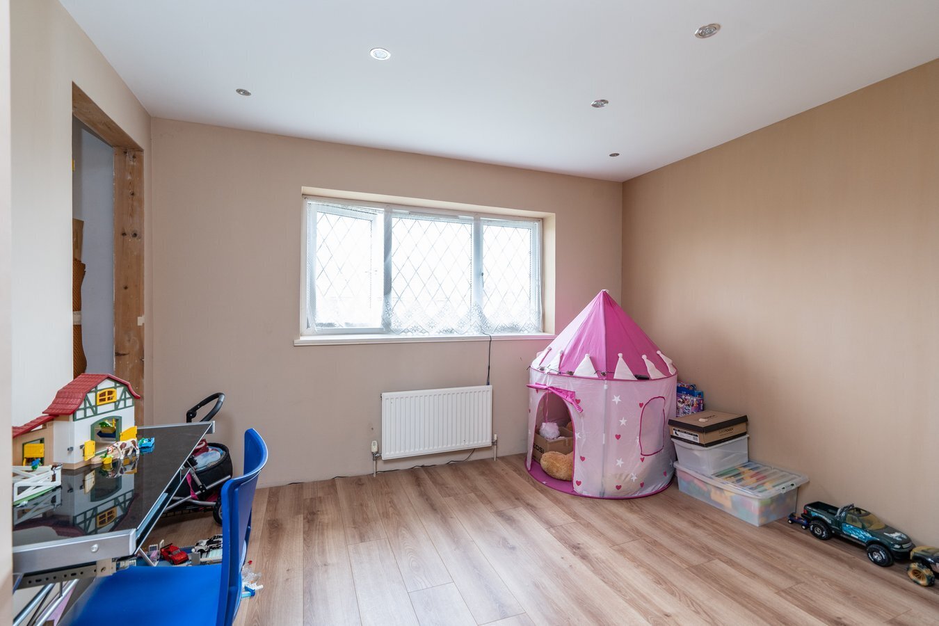 3 bedroom property for sale in Queens Estate, Wainfleet St Mary