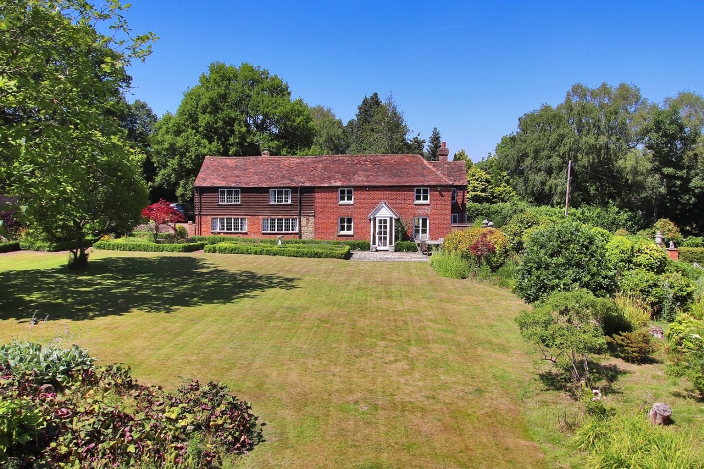 JacksonStops 5 bedroom property for sale in Emmetts Lane, Ide Hill