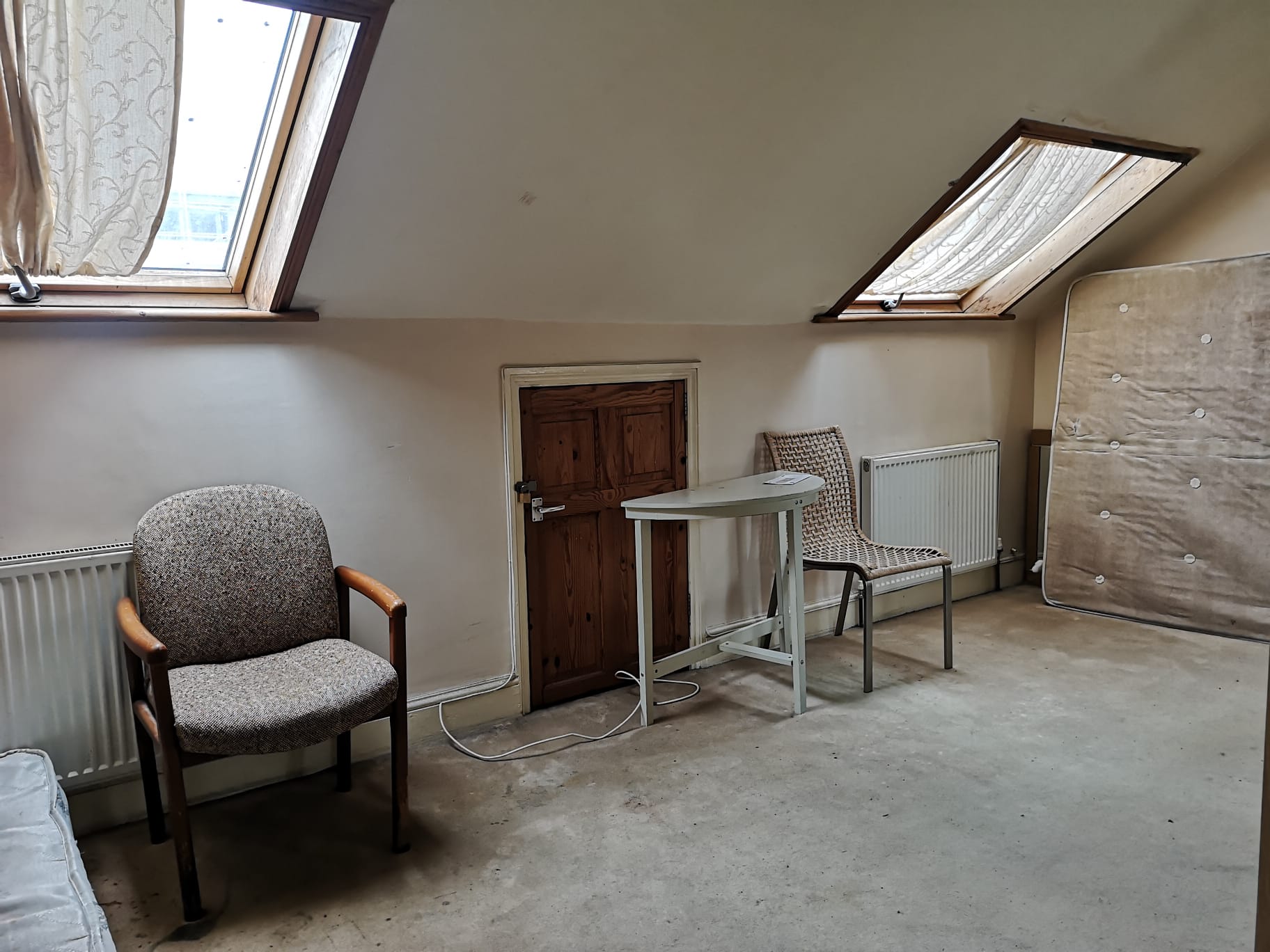Four Bedroom Maisonette  To Let  West Hendon Broadway  NW9 7AA Image 4