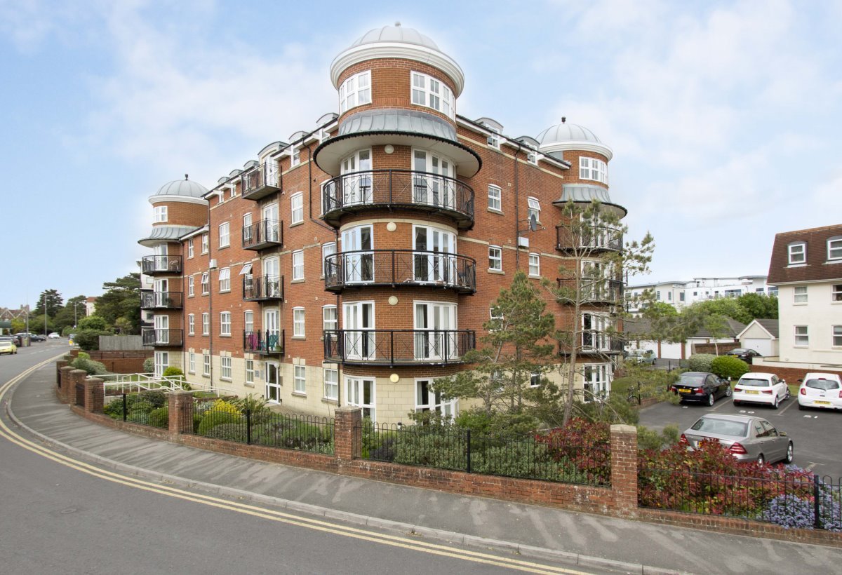 Boscombe Spa Road, Boscombe Spa Image 1