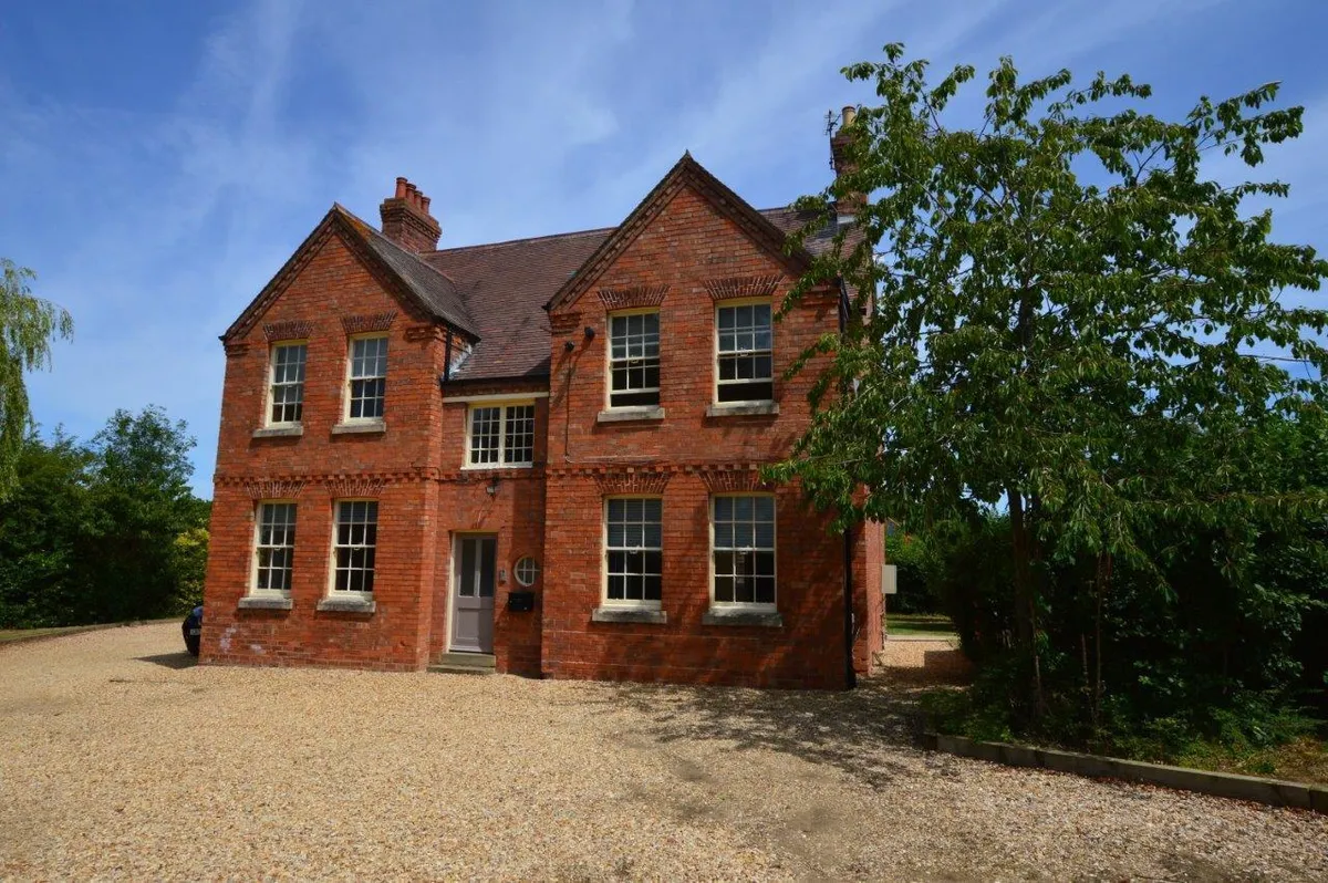 WOOLSTHORPE ROAD, REDMILE, NOTTINGHAM