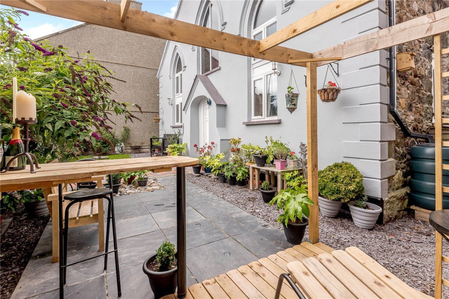 JacksonStops 4 bedroom property for sale in Rhedyw Road, Llanllyfni