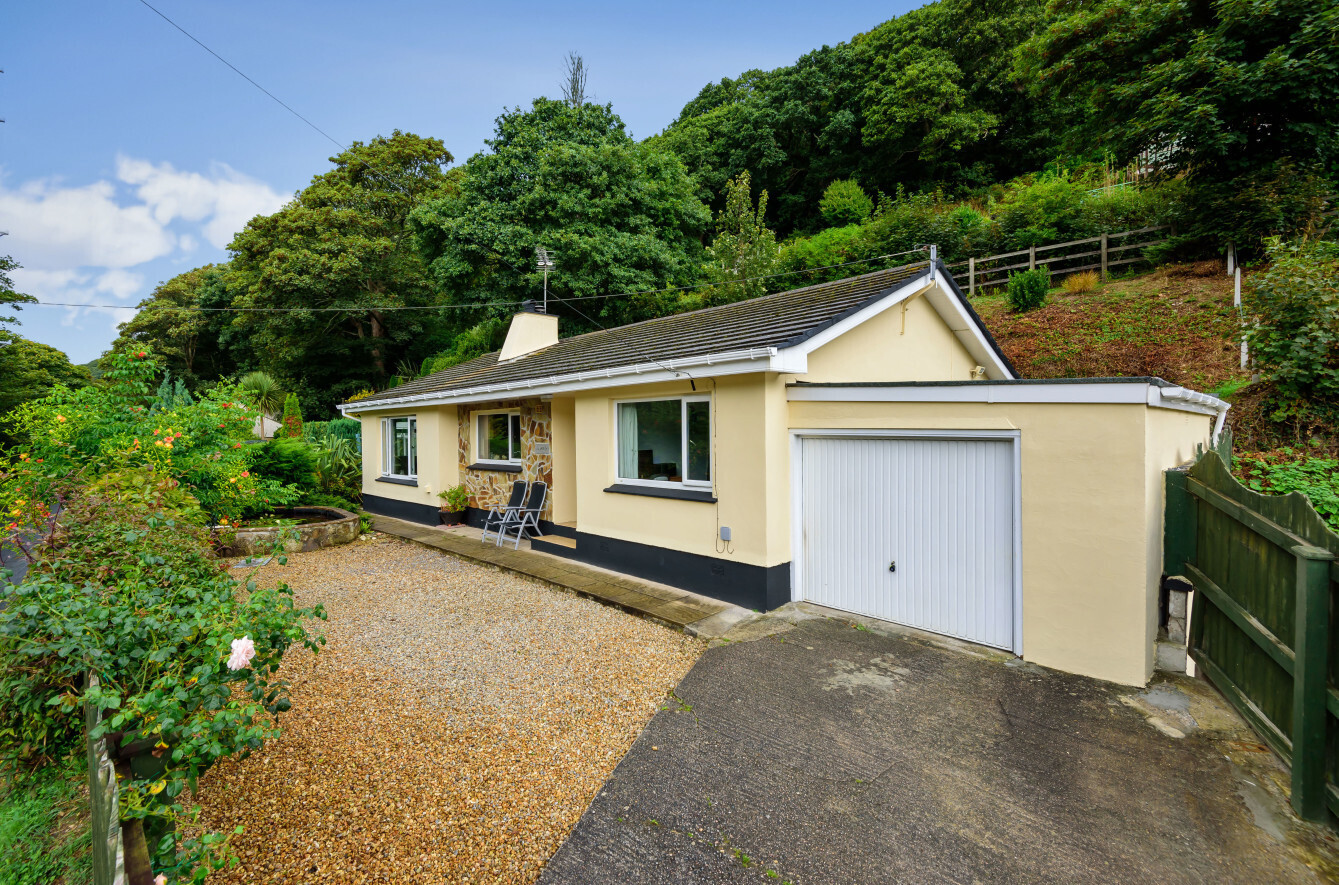 3 bedroom property for sale in Bridge, Redruth, Cornwall, TR16 Offers