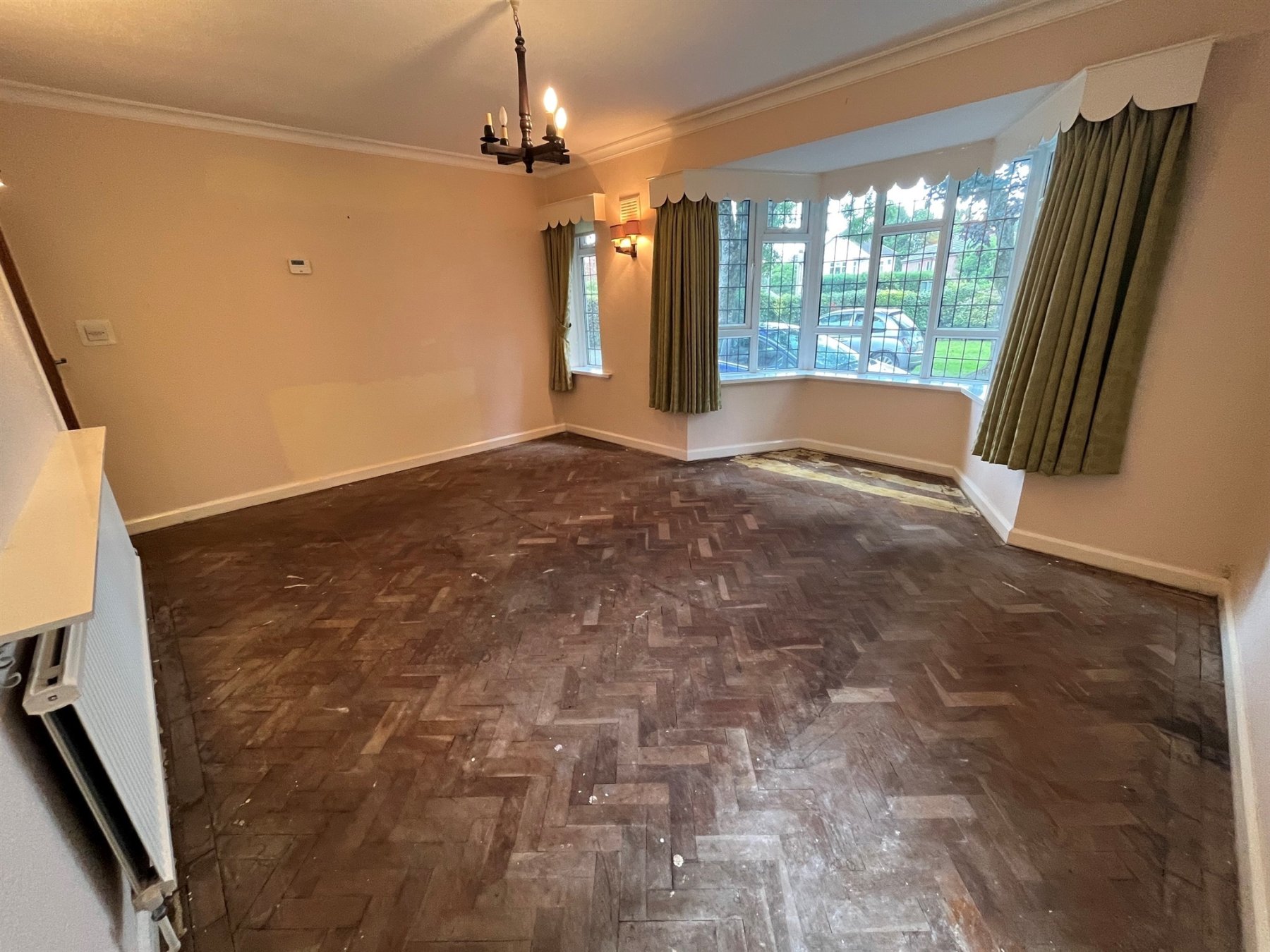 2 bedroom property for sale in Llantrisant Road, Cardiff £190,000