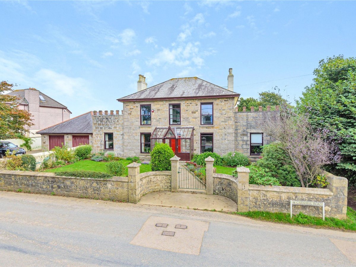 JacksonStops Properties for sale in Barripper, Cornwall