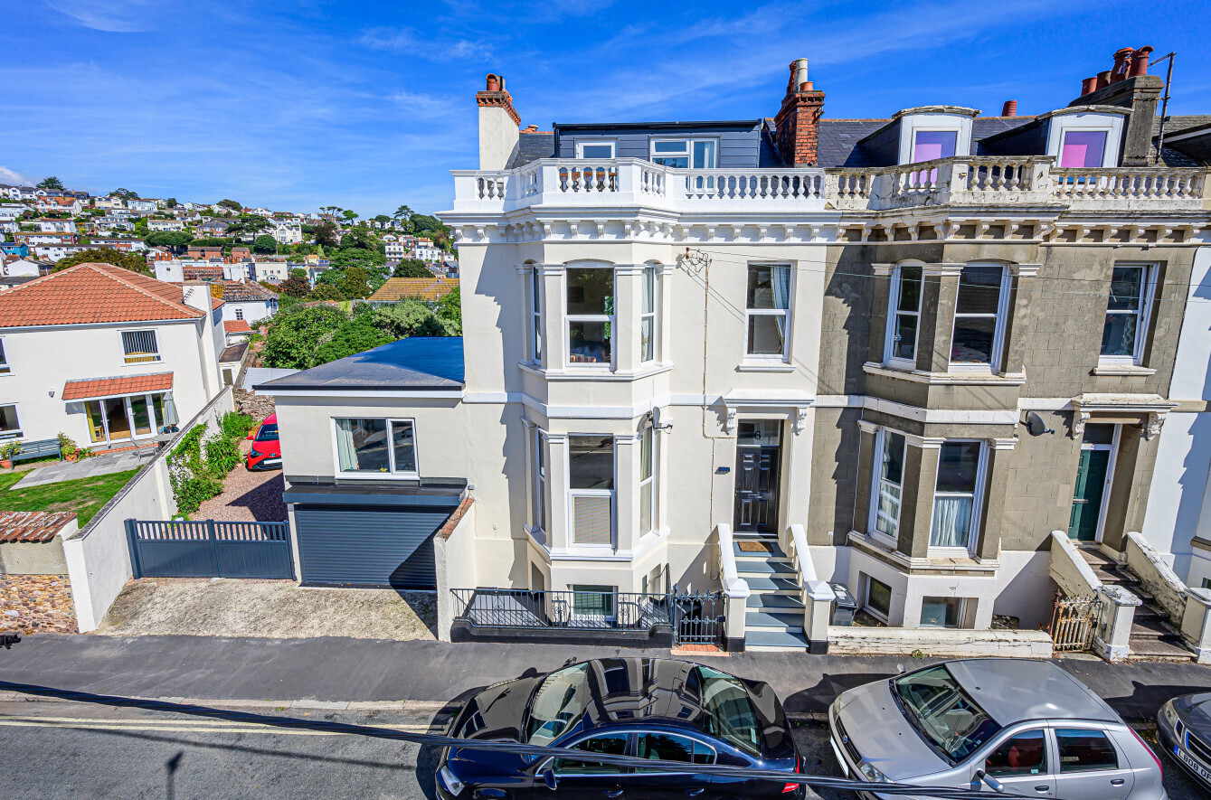 5 bedroom property for sale in Plantation Terrace, Dawlish, Devon, EX7