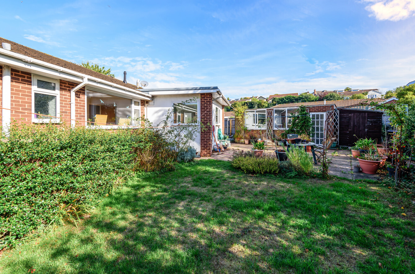 4 bedroom property for sale in Orchard Close, East Budleigh, Budleigh