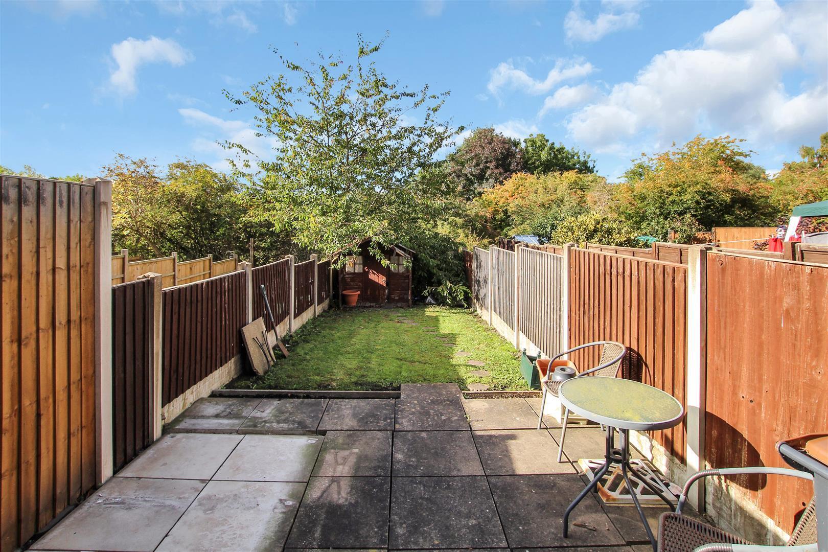 2 bedroom property for sale in Shortheath Road, Moira £185,000