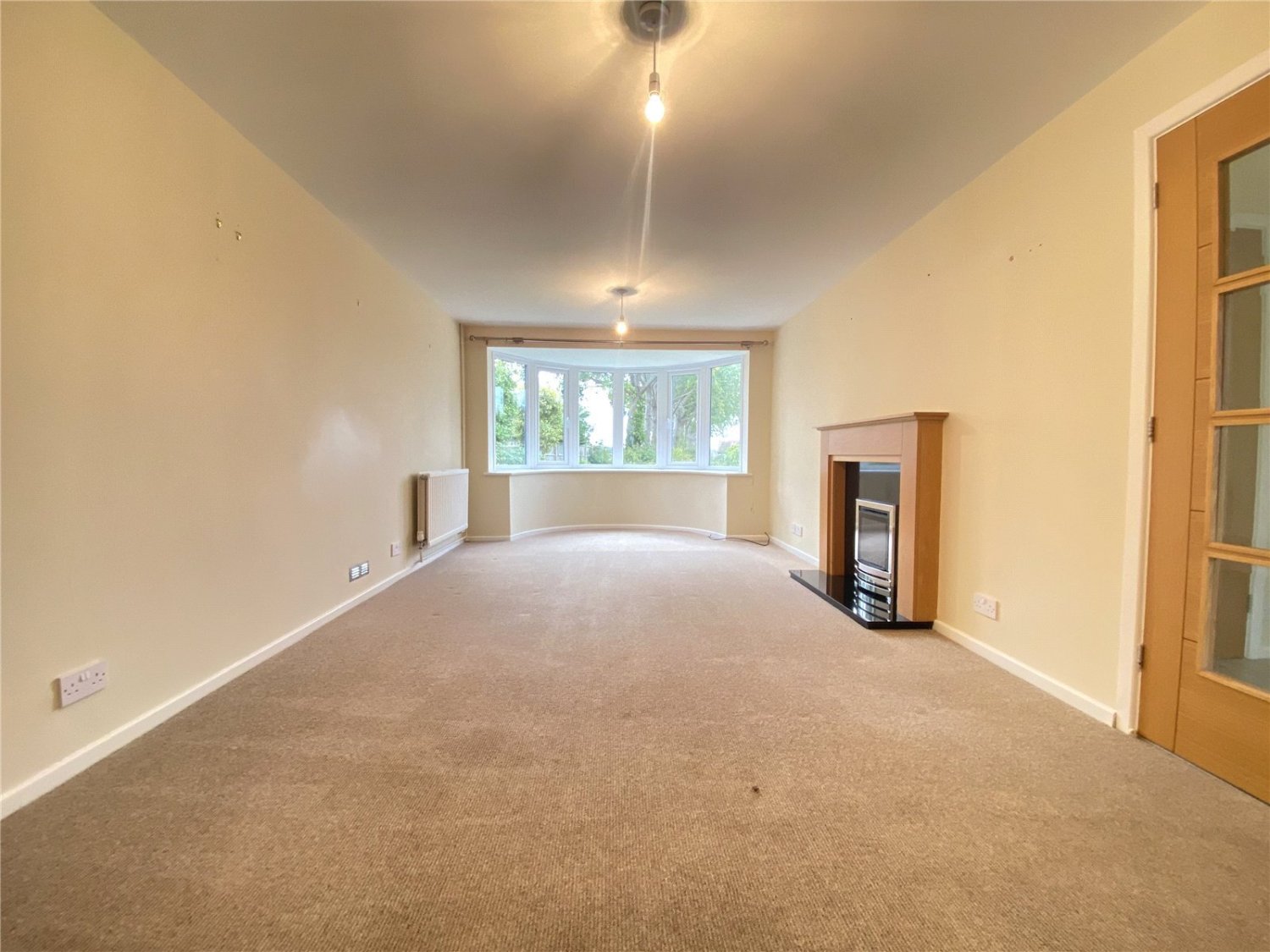 JacksonStops 4 bedroom property to let in Moreton Road, Bosham