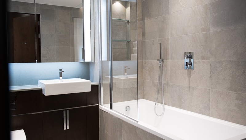 TWO BEDROOM APARTMENT  TO LET  CHARLES CLOWES WALK  NINE ELMS  SW11 Image 10