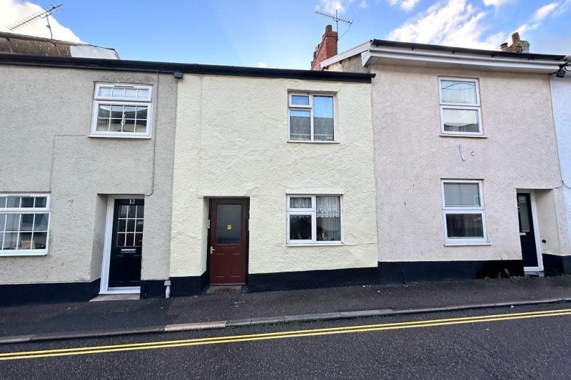 2 bedroom property for sale in New Street, Cullompton £125,000