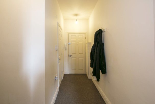 Commercial Road, Triangle Image 6