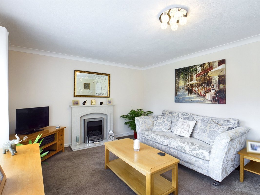 2 bedroom property for sale in Manning Avenue, Highcliffe, Christchurch