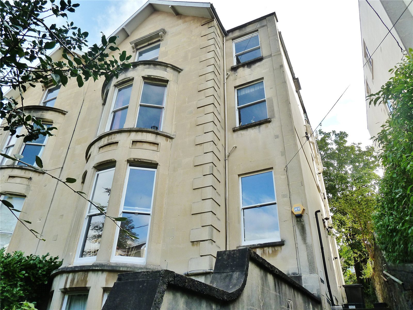 2 bedroom property to let in Cotham Brow, Cotham, Bristol, BS6 £995 pcm