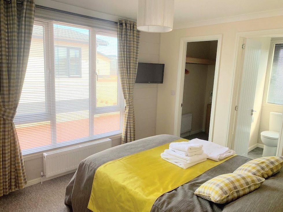 JacksonStops 2 bedroom property for sale in Mundesley Holiday