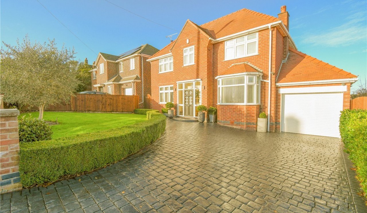 3 bedroom property for sale in Burlingham Avenue, West Kirby, Wirral