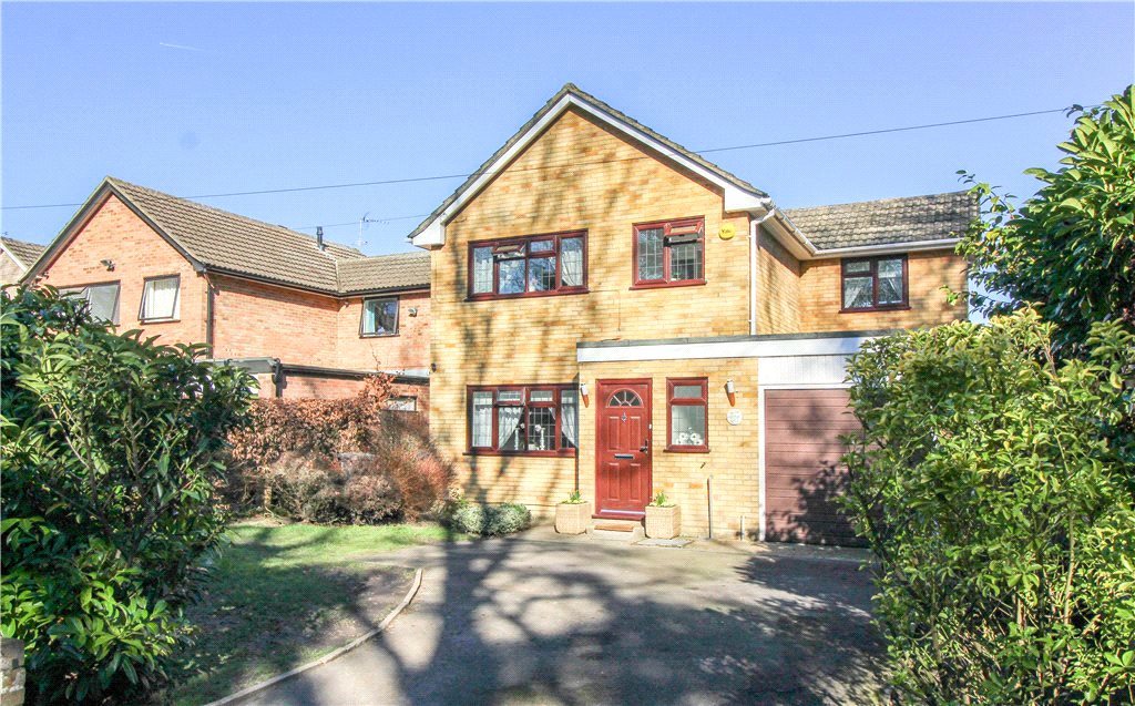4 bedroom property for sale in Handford Lane, Yateley, Hampshire, GU46