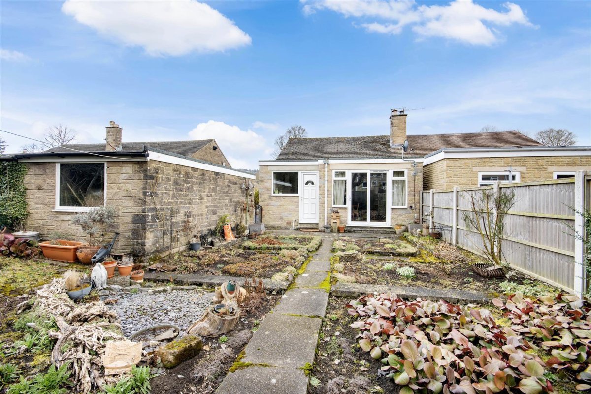 2 bedroom property for sale in Wyedale Crescent, Bakewell Offers in