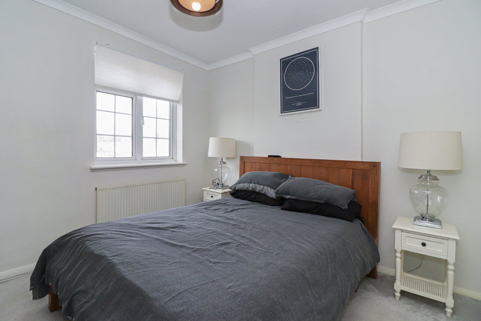 2 bedroom property for sale in Breakspeare Road, Abbots Langley, Herts