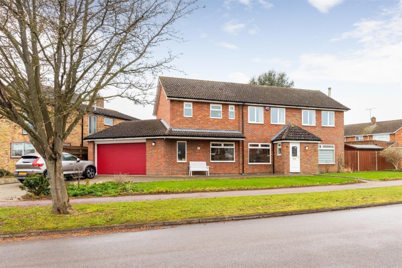 5 bedroom property for sale in Bell Acre, Letchworth Garden City