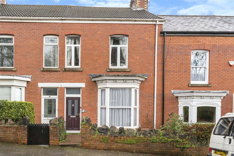 4 bedroom property for sale in Parc Wern Road, Sketty, Swansea, SA2