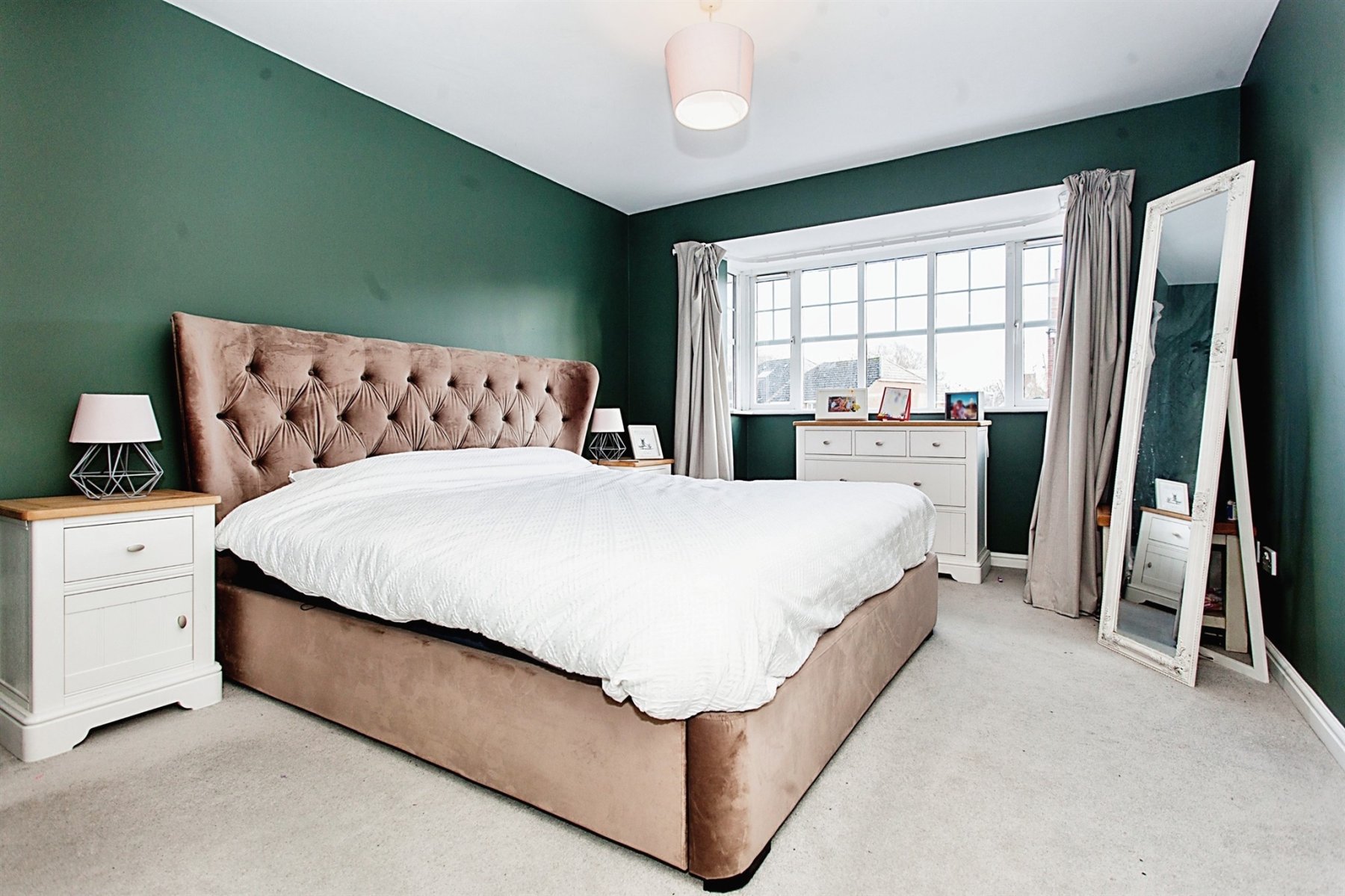 4 bedroom property for sale in Pepperslade, Duxford, Cambridge Offers