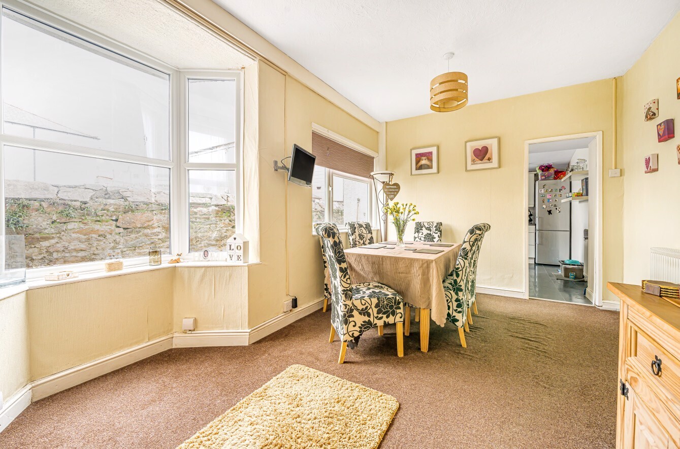 4 bedroom property for sale in Saltash Road, Keyham, Plymouth, PL2