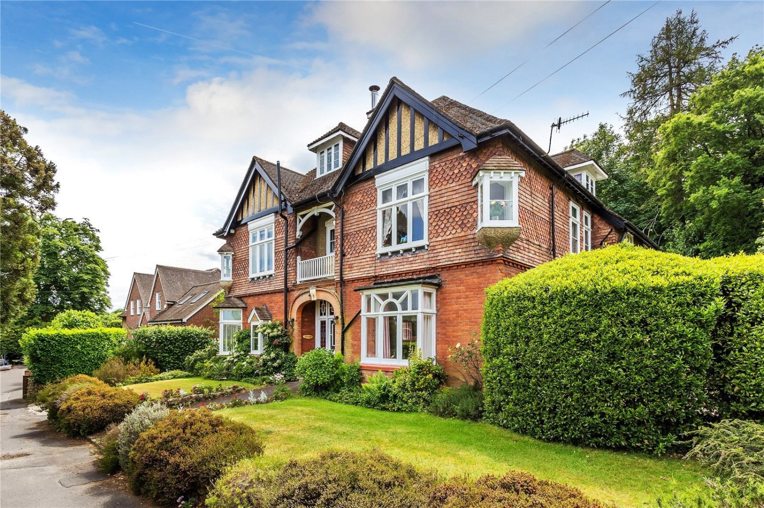 JacksonStops 2 bedroom property for sale in Westerham Road