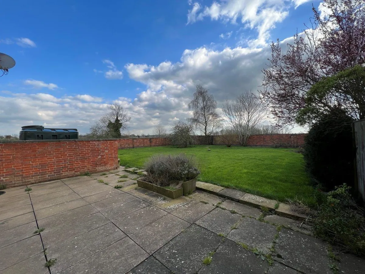 WATERLOO COTTAGE, BAGGRAVE HALL ROAD, HUNGARTON