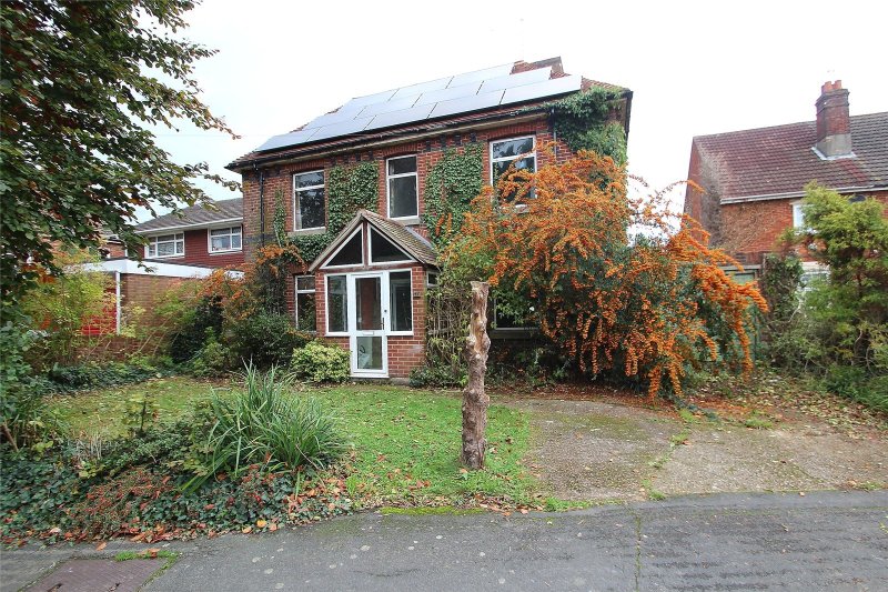 3 bedroom property for sale in Funtley Hill, Fareham, Hampshire, PO16
