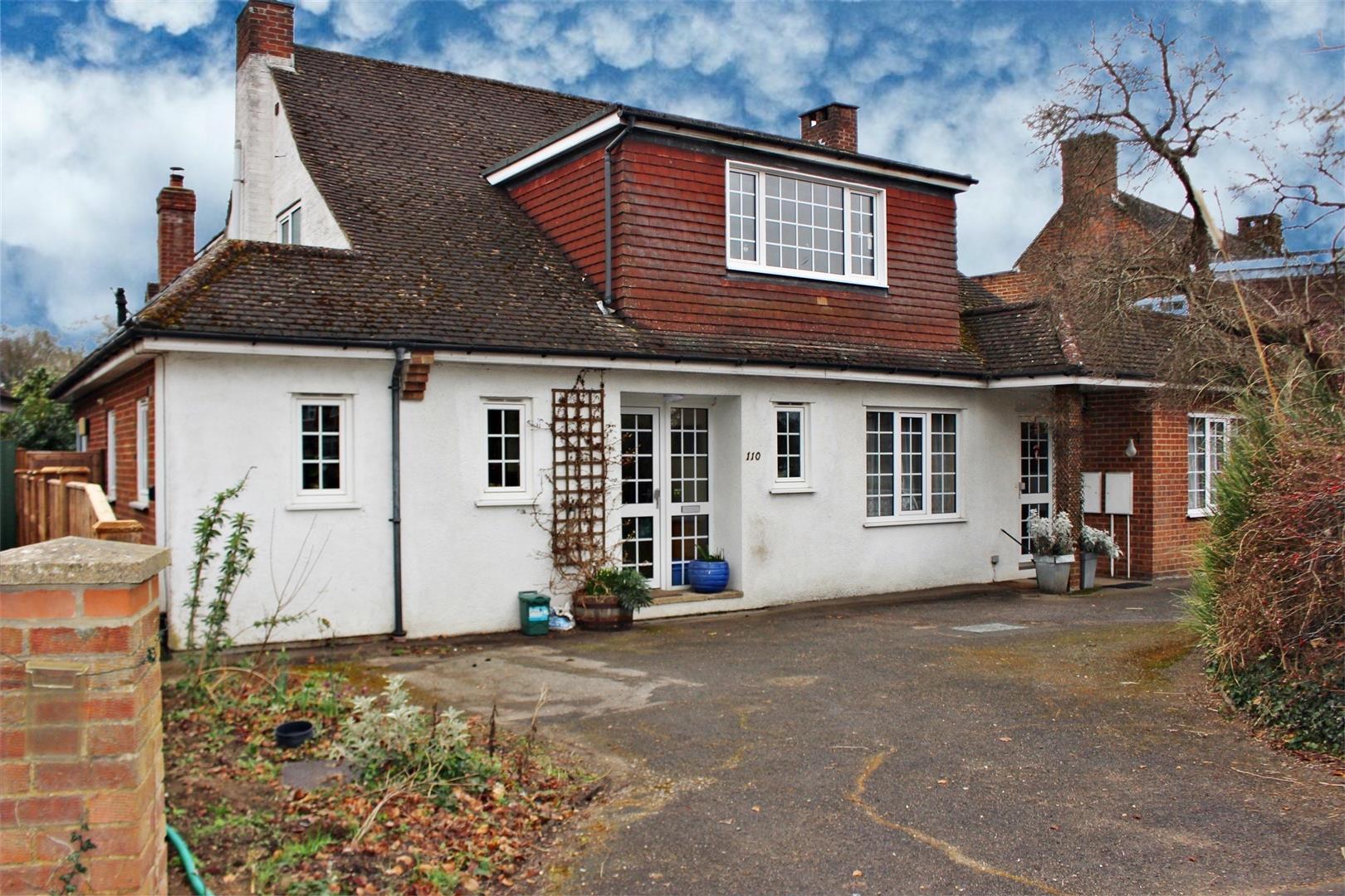 4 bedroom property for sale in Marshalswick Lane, St. Albans Guide