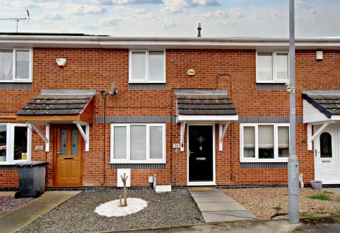 Stonedene Court, Heckmondwike, West Yorkshire, WF16