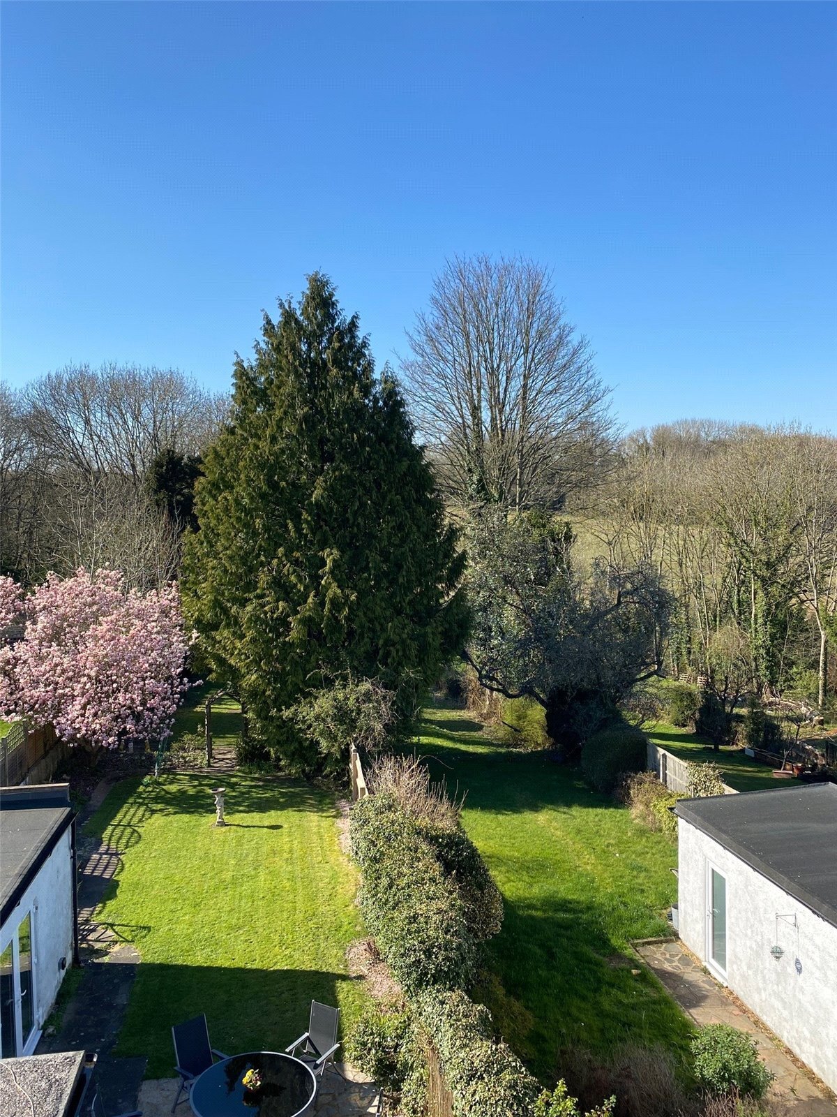 4 bedroom property for sale in Coniston Road, Kings Langley, Herts, WD4