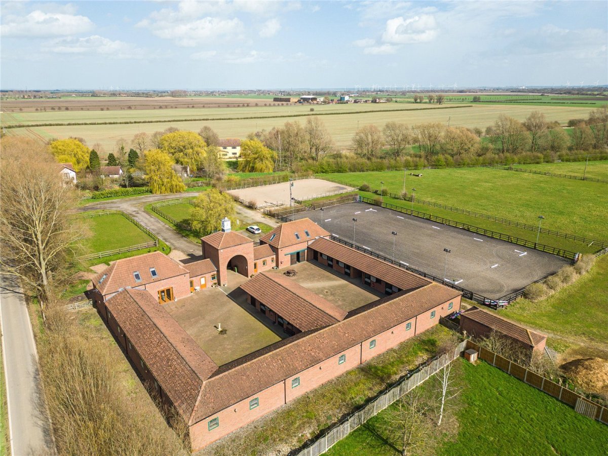 JacksonStops Properties for sale in Wroot, North Lincolnshire