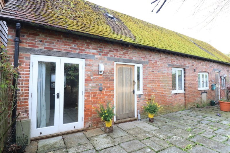 2 bedroom property for sale in The Old Bakery, Broad Street, Alresford