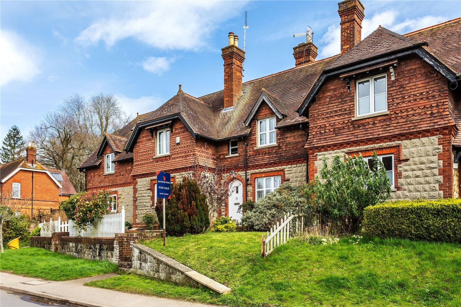 JacksonStops 3 bedroom property for sale in Mid Street, South