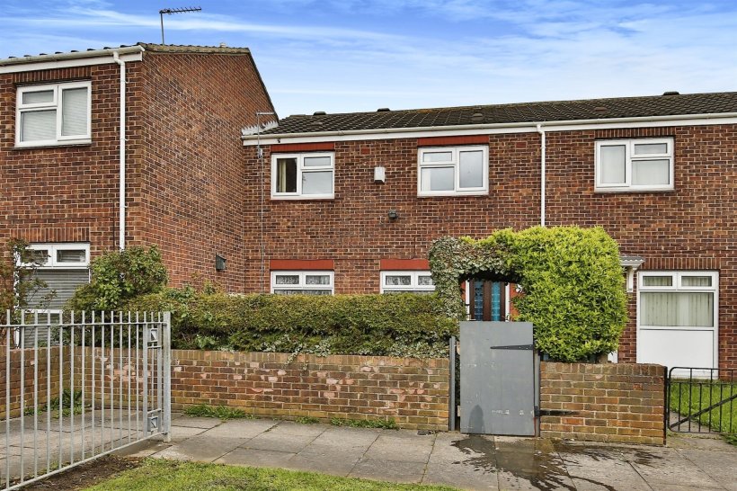 Mountbatten Close, Hartlepool 3 bedroom terraced house Manners